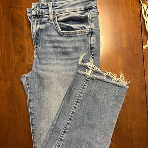 Vervet Frayed Hem Blue Jeans